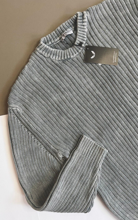 پلیور بافت مردانه یقهگرد ترک کشسان با بافت راهراه