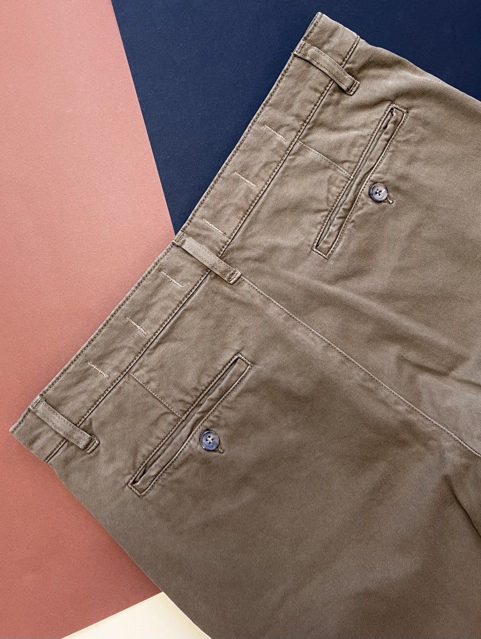 شلوار کتان مردانه جیب کراس مدل ریگولار فیت