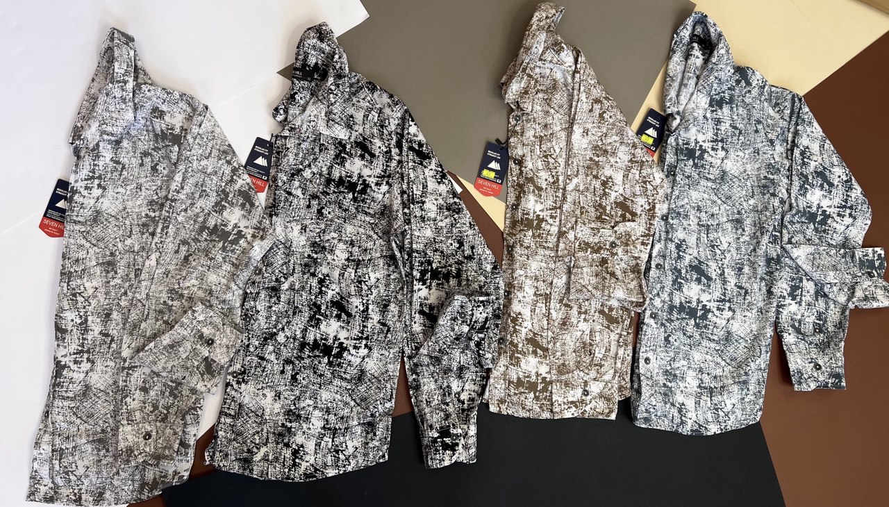 پیراهن طرح‌دار مردانه با پارچه کشی و طرح چاپی شیک