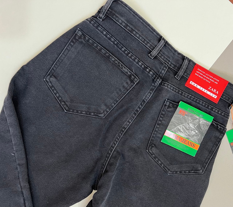 شلوار لی مام فیت مردانه نوکمدادی زاپدار از پارچه کجراه با فاق بلند و دوخت مقاوم