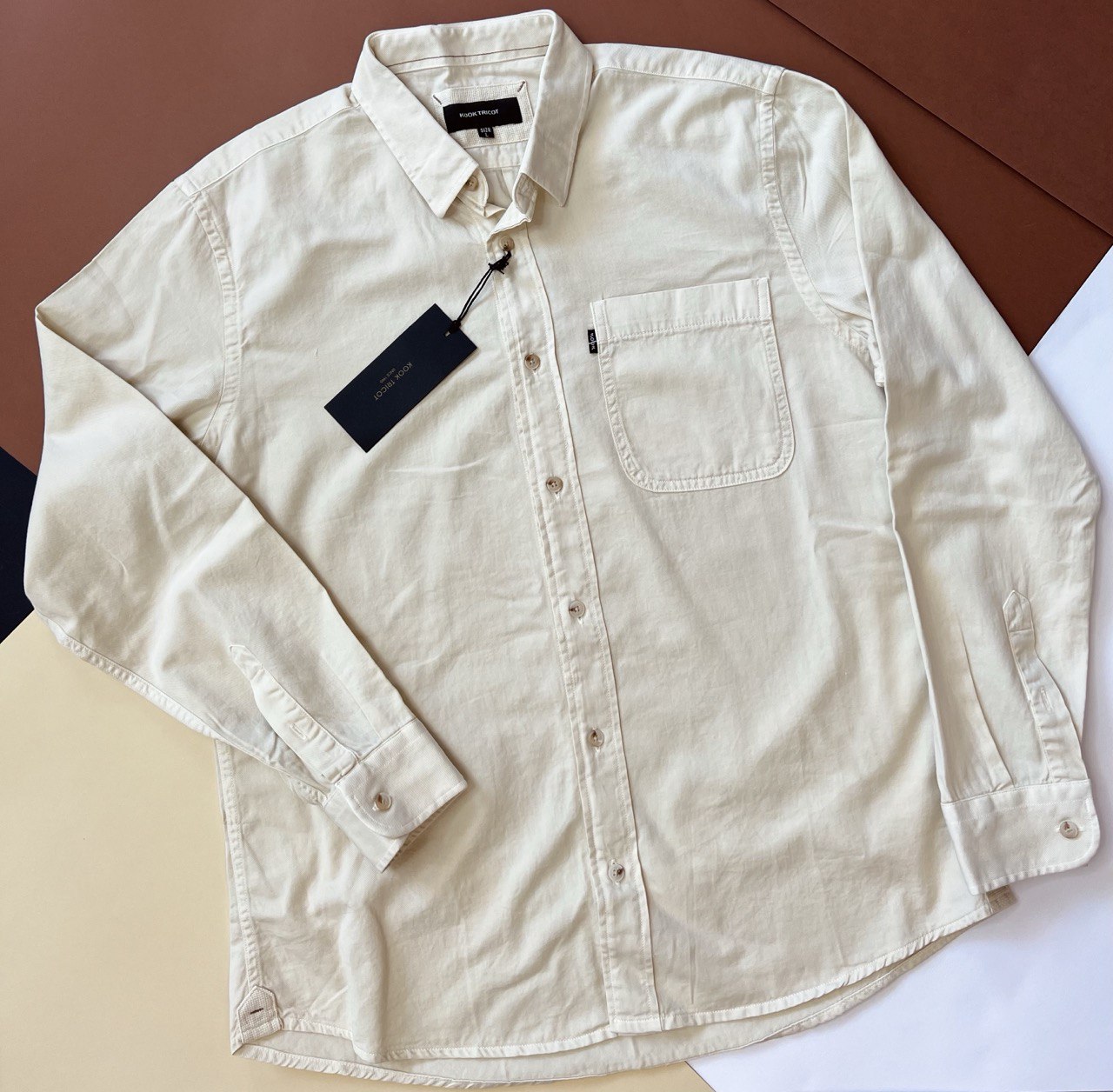 پیراهن مردانه کتان تک‌جیب پارچه کج راه ترک