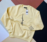 دورس مردانه سفید سهنخ داخل پنبهای فرم نیمهآزاد با گلدوزی روی سینه و آستین