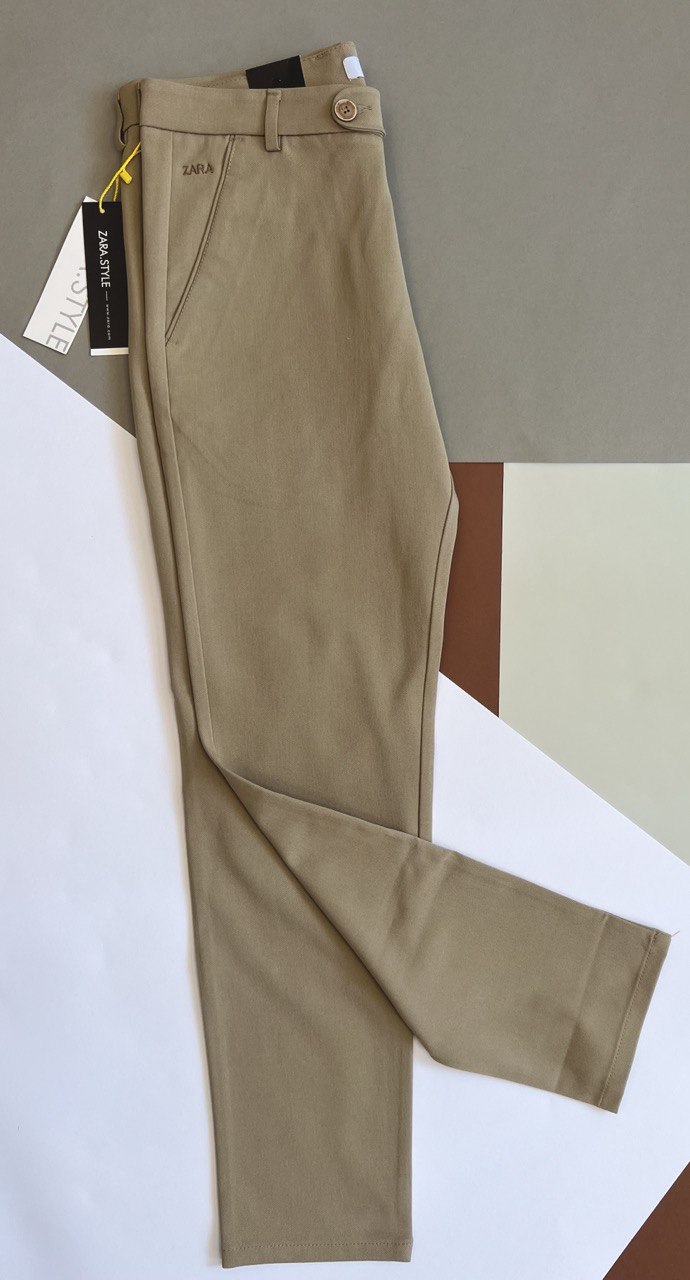 شلوار اسلیم‌فیت کرم بژ