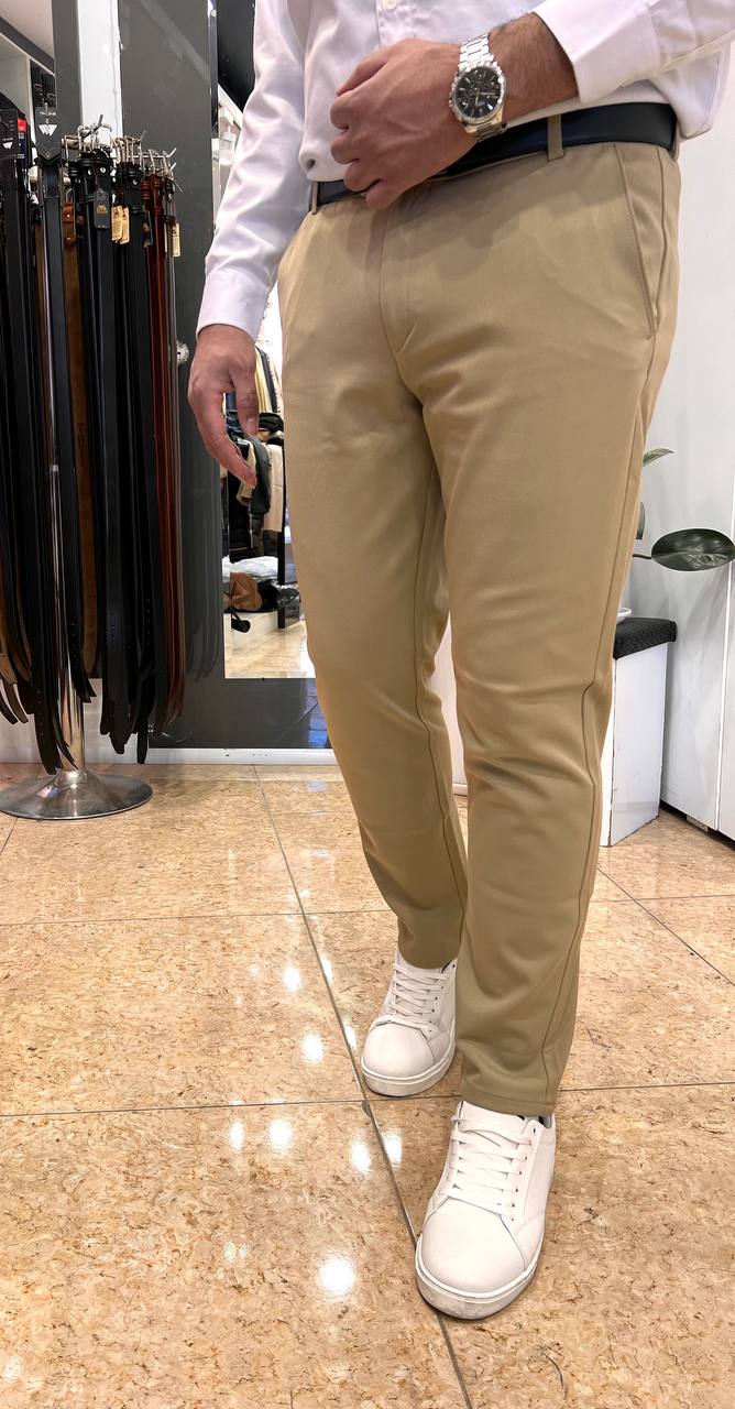 شلوار اسلیم‌فیت کرم بژ