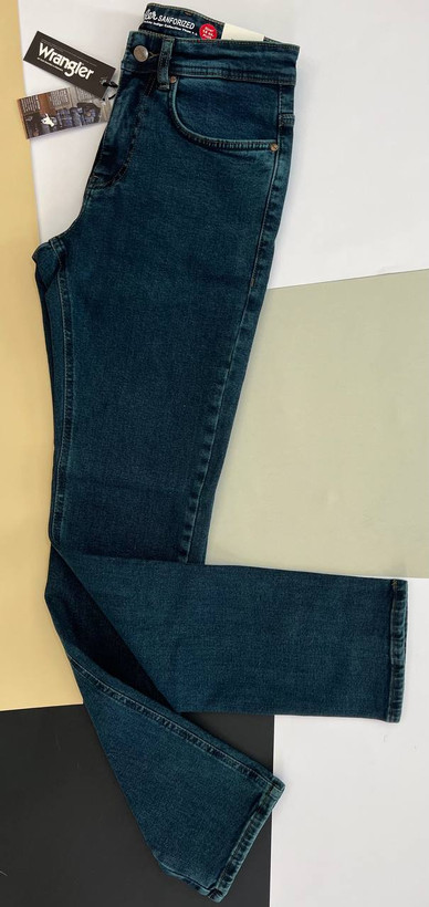 تصویر شلوار جین مردانه ریگولار زیپی Wrangler با پارچه دنیم استرچ کشسان