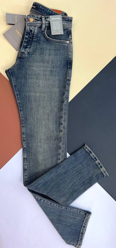 شلوار جین مردانه تام فورد مدل راسته آبی کلاسیک سنگشور با هاله کرم طلایی