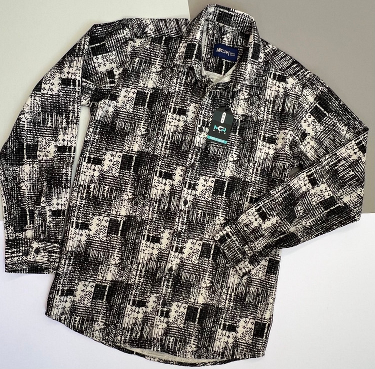 پیراهن مردانه طرحدار مشکی سفید جنس پنبه ضخیم مناسب استفاده روزمره