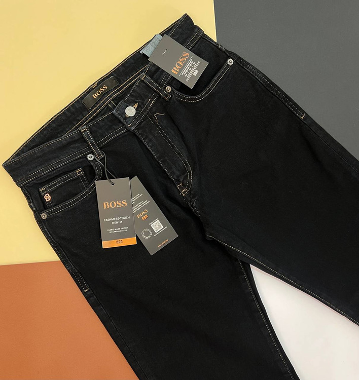 شلوار جین مردانه سرمهای تیره مدل راسته mini کشی با پارچه دنیم مقاوم