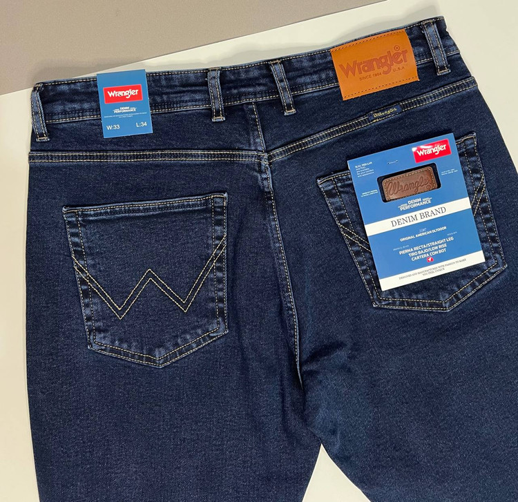 شلوار جین مردانه رانگلر Wrangler سرمهای تیره مدل راسته