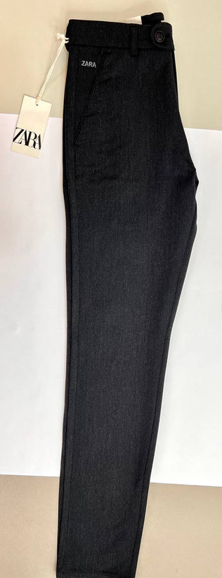 شلوار پارچهای مردانه زارا (ZARA) مدل اسکینی فیت – رنگ ذغالی تیره (مشکینما)
